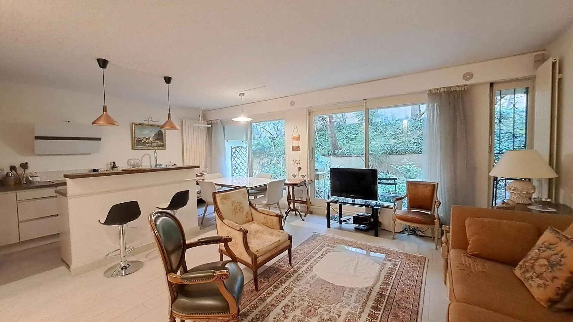 Apartment Salle - Ci - Avec Jardin - 6eme